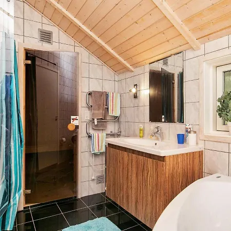 Holiday home Three-bedroom In Hojslev 4 Bostrup