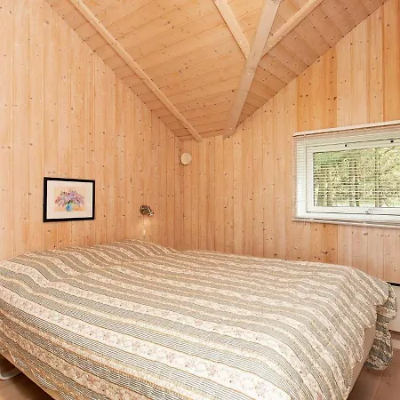 Three-bedroom In Hojslev 4 Bostrup
