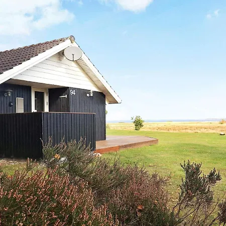 Three-bedroom In Hojslev 4 * Bostrup