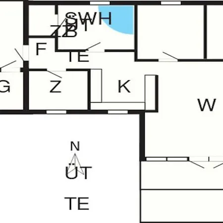Three-bedroom In Hojslev 4 *